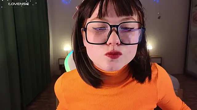 YourGingerCute online show from July 4, 5:53 pm