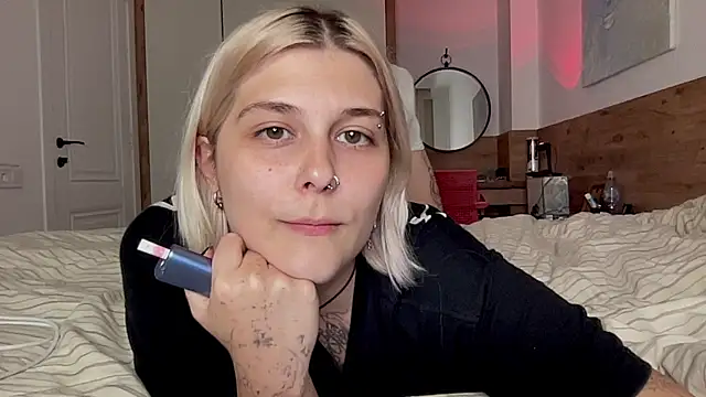Ella Bloom online show from July 10, 6:19 pm