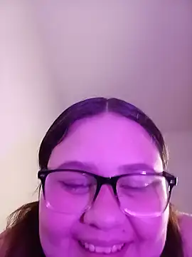 VeryGirlhot online show from July 9, 6:05 am