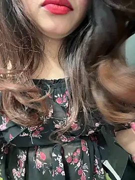 Yours riya11 online show from June 11, 2:53 am