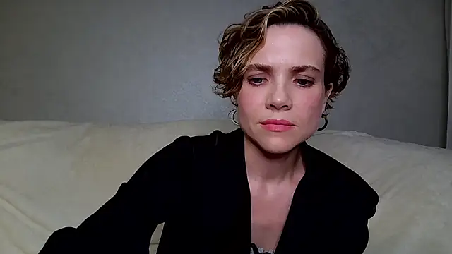 NatalieMoses online show from July 6, 7:38 pm