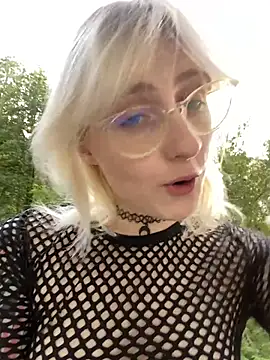 xp blondie online show from June 15, 4:07 pm