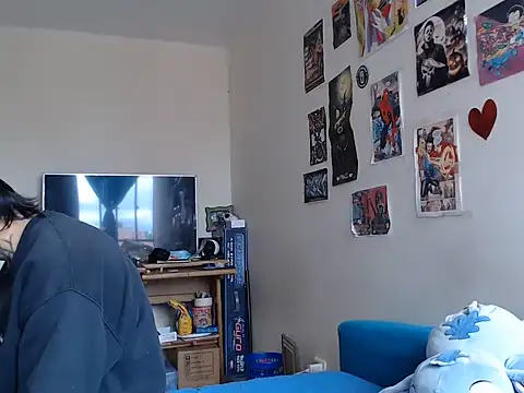 derek 44  online show from June 1, 5:36 pm