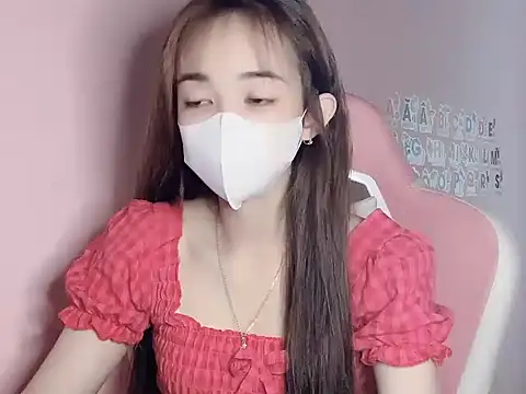 Alee8668 online show from June 14, 8:26 am