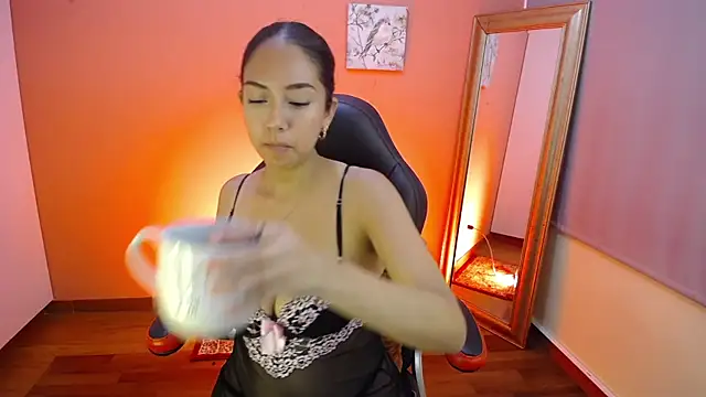 mardeluna01 online show from July 9, 7:49 pm