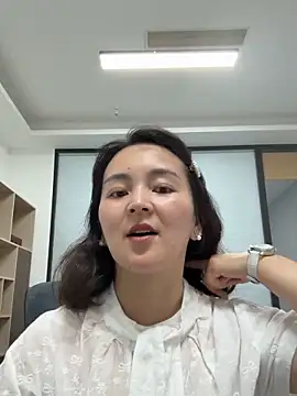 Lemon 520 online show from June 2, 10:49 am