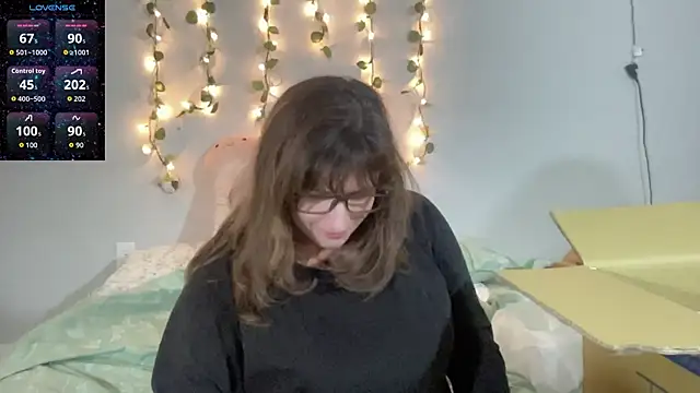 maddiliz online show from December 1, 9:24 am