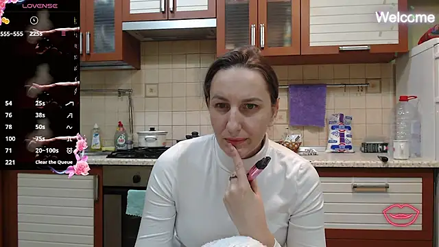 Yevgeshka-Milashka online show from December 17, 4:22 pm