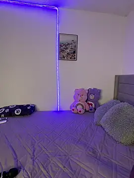 MIAROGERSSS online show from July 2, 3:56 am