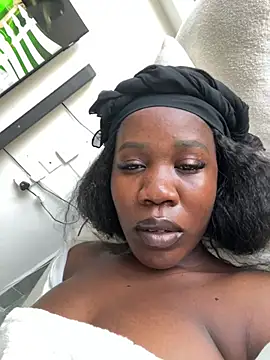 Sweet-Sandrah online show from June 12, 2:25 pm