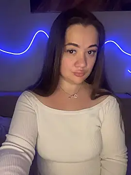 bigass l online show from June 14, 7:03 pm