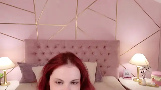 Erica Hameleons online show from June 19, 1:25 pm