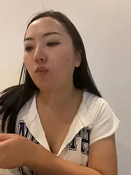 Tina 66 online show from June 29, 1:44 pm