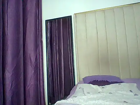 sexy aurora444 online show from July 28, 4:51 pm