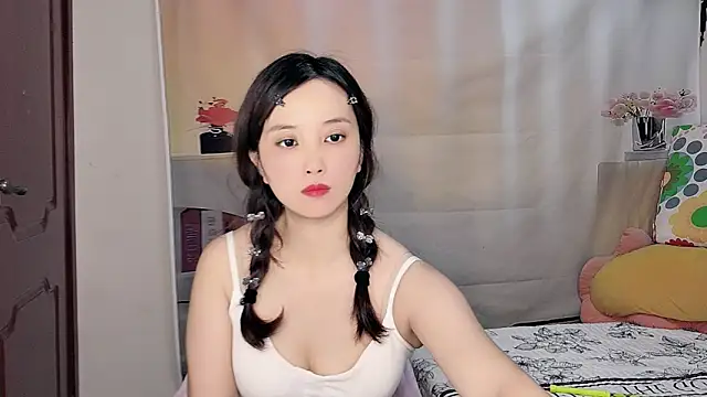Yesqiko online show from June 18, 8:05 am