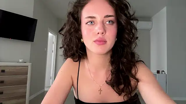 A Milly online show from July 14, 1:27 pm