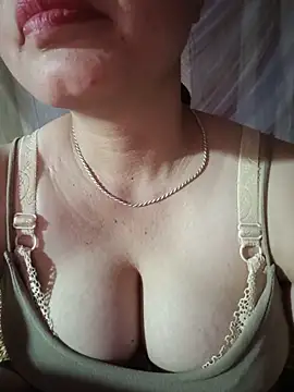 My hotgirl69 online show from June 16, 10:27 am