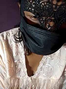 Nikini-xx online show from July 28, 8:52 pm