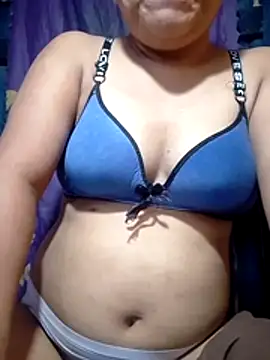 HotPussyPinay online show from July 16, 5:12 am