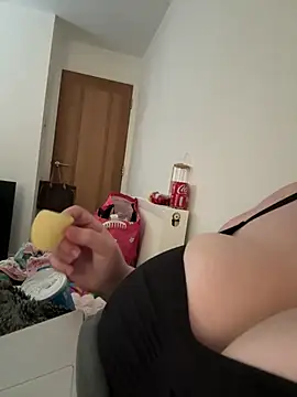 laylajonesxxx online show from July 19, 5:04 pm