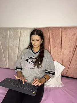 Isabellebotero online show from August 9, 4:54 pm