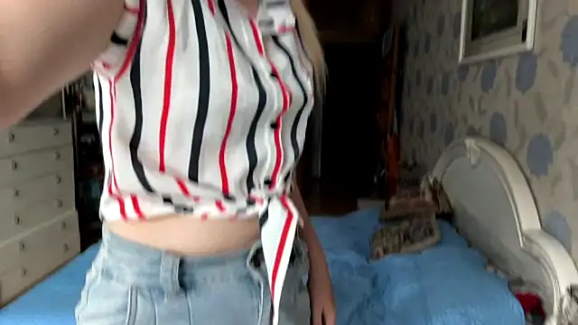 mintchill online show from July 8, 12:07 pm