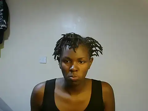 shypretty online show from July 31, 10:44 pm