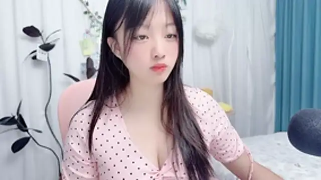 Winnie666999 online show from August 6, 3:13 am