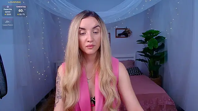 Mi1a  online show from August 6, 3:24 am