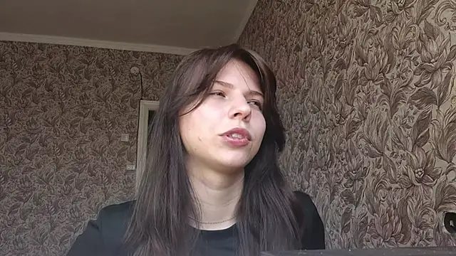 ConsuelaRosiek online show from June 22, 9:17 am