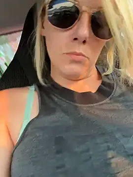 EricaBrook online show from July 14, 11:20 pm