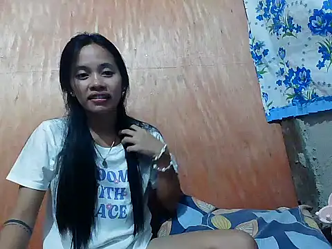 SkinnyGirl PinayBaby online show from June 27, 11:55 am