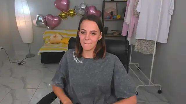 RoseRhodes online show from June 30, 1:21 pm