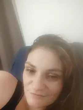 elisalotte94 online show from August 3, 2:37 am