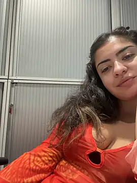 Aylin Sugar online show from July 14, 6:40 am