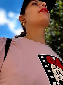 ALYSSON  11 online show from July 7, 1:58 pm