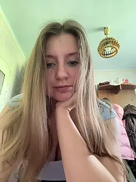 Eliza4121 online show from July 4, 5:58 am