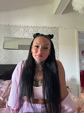 MXY666999 online show from July 3, 11:49 am