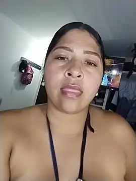 TuGorditaSexy23 online show from July 4, 3:30 pm