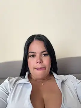 AliceStarshine online show from April 8, 4:53 pm