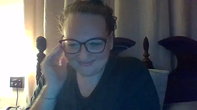LivYourFantasy online show from July 4, 7:48 am