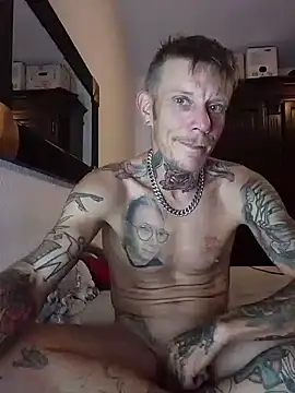 mr candy1986 online show from July 9, 9:39 pm