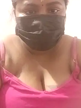 Sexy Layanya online show from August 3, 12:00 pm