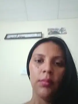 KloeSmithXo online show from July 22, 3:02 pm