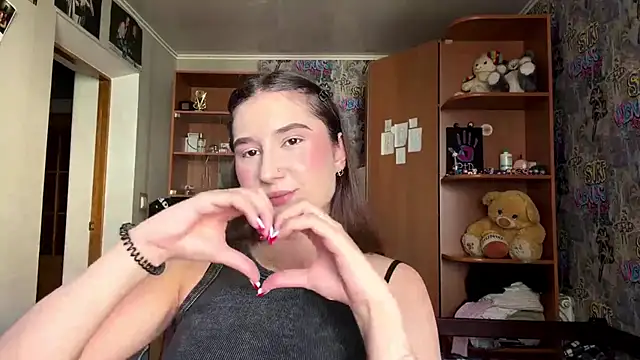 KittyNoSkirty online show from July 21, 8:48 am