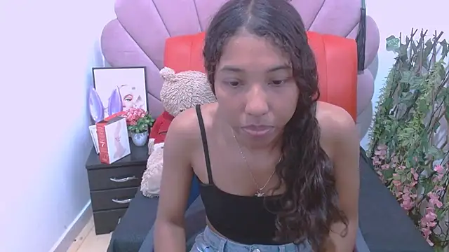 Scarlet Rose18 online show from July 20, 1:46 pm