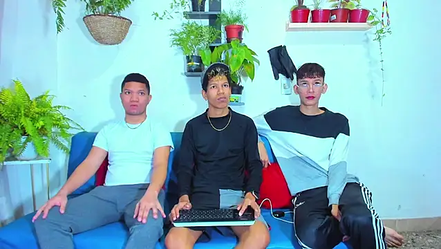 AverageDirtyBoys online show from July 21, 6:19 pm