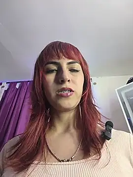 jessierocketx online show from March 26, 3:30 am