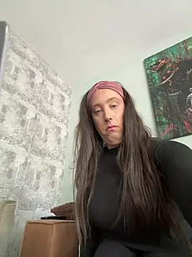 Sarahbunny  online show from August 3, 4:01 pm