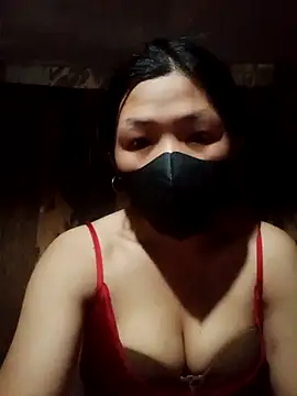 Kim-chi  online show from August 5, 2:01 pm
